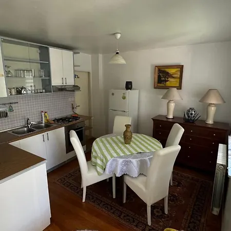 Private House - Outdoor Barbecue Holiday home *