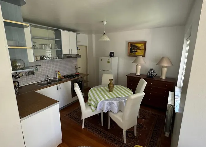 Private House - Outdoor Barbecue Holiday home *